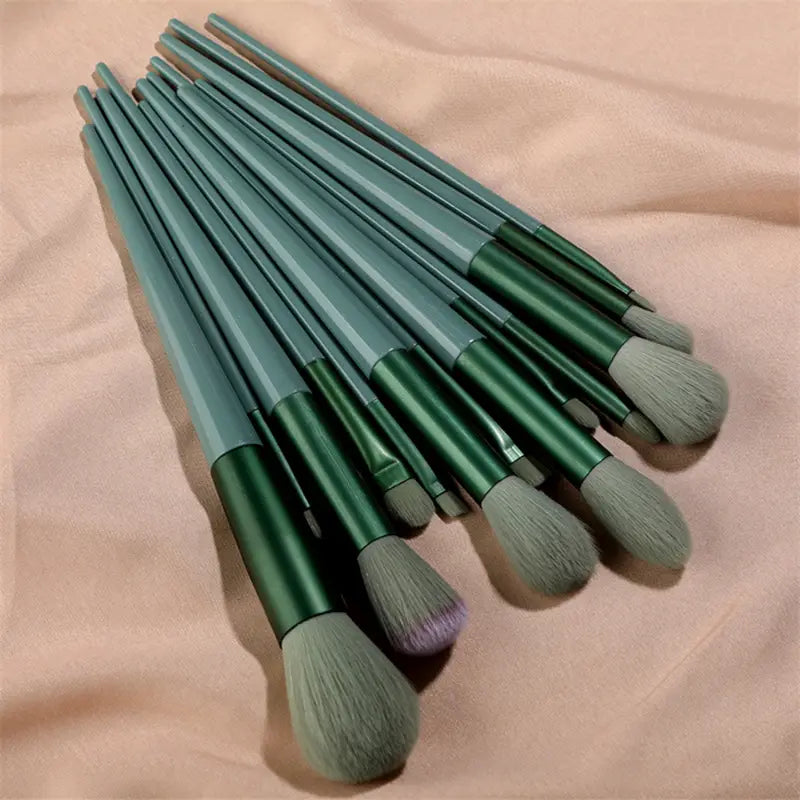 Ensemble de pinceaux de maquillage vert 13 pièces