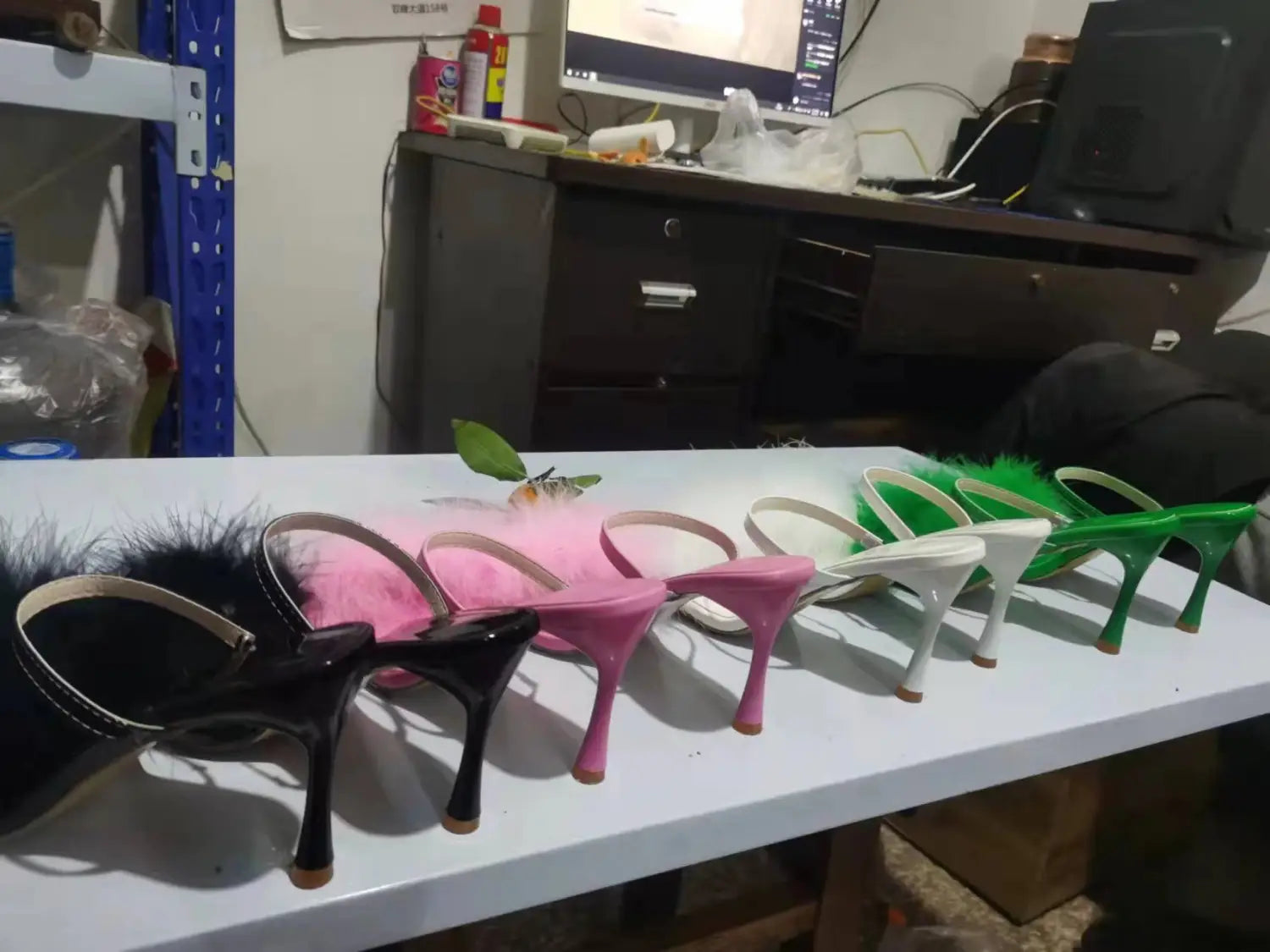 Chaussures Talons pour Femmes Couleurs Vives & Élégantes