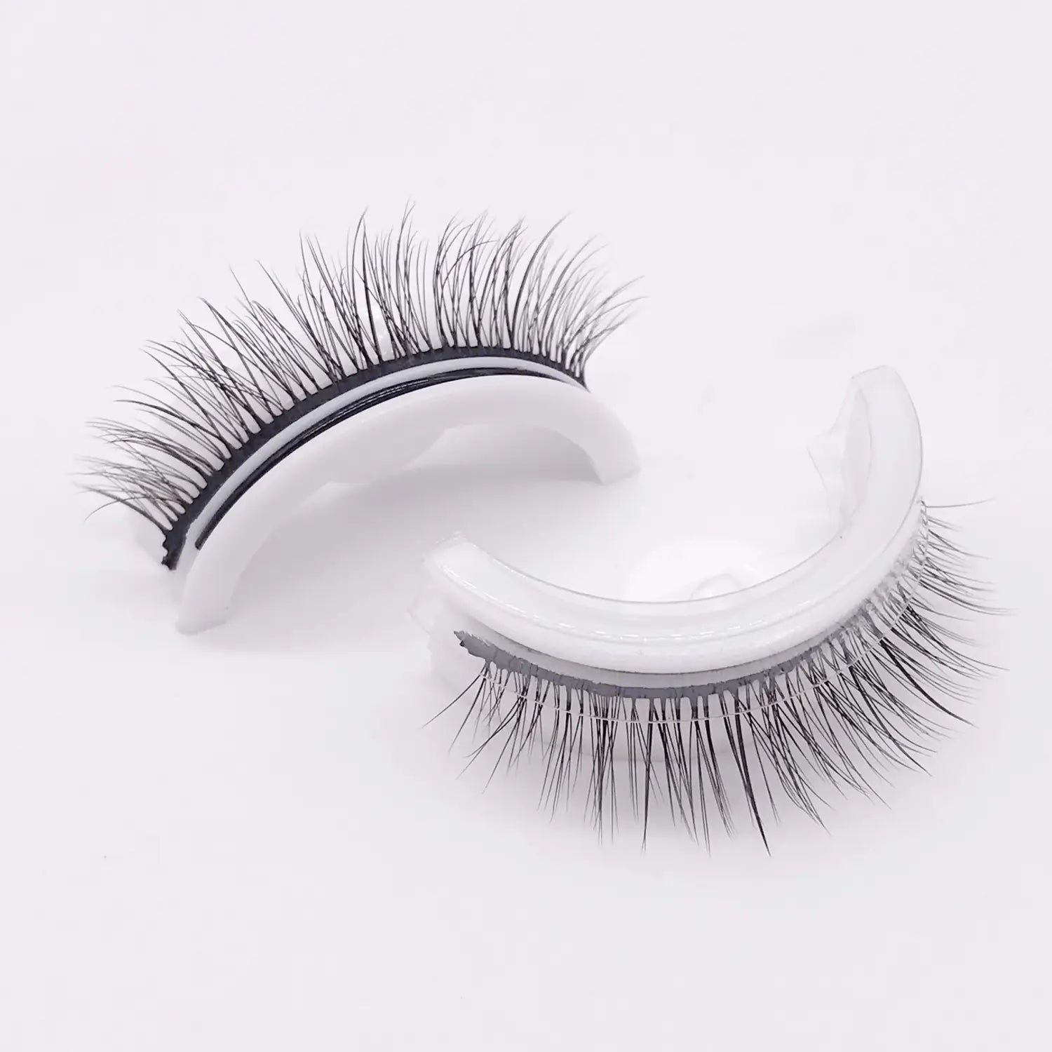 Faux cils en style naturel 3D - Magnifiez votre regard