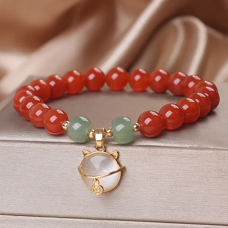 Bracelet ethnique en Agate Rouge avec Chat Chanceux