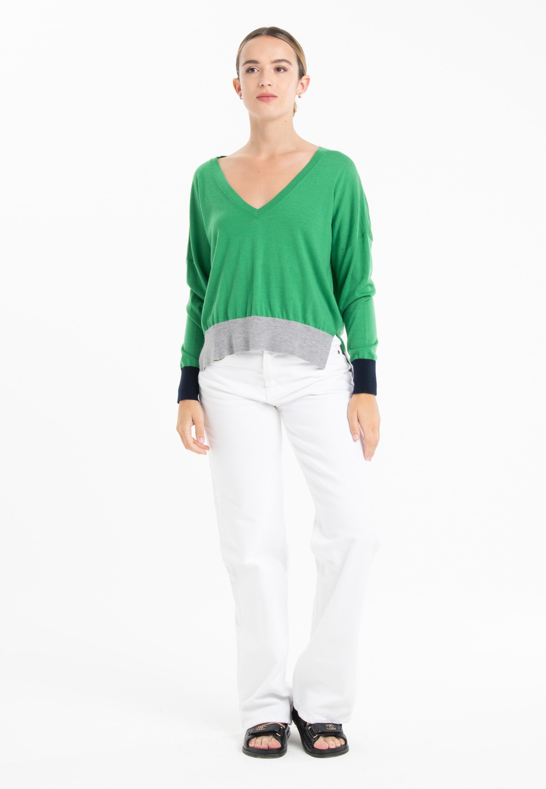 Pull col V oversize ultrafin cachemire et laine vert/ bleu marine/ gris femme - KELLY 10-0