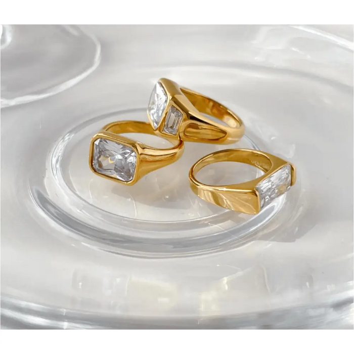 Andrei - Women’s Diamond Signet Ring-3