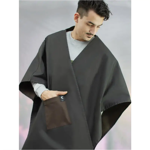 Cape Flippa - Black Mat-0