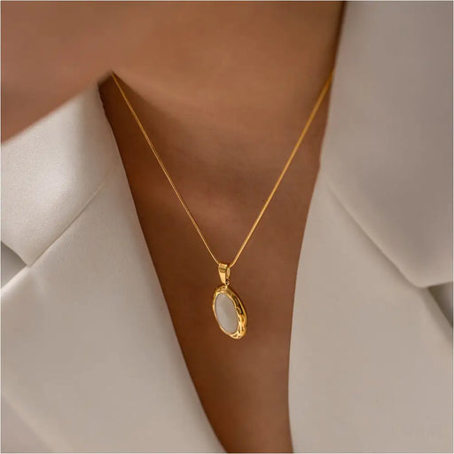 Collier Luxe Opale Blanche Ovale Or 18K - Doré - Bijoux