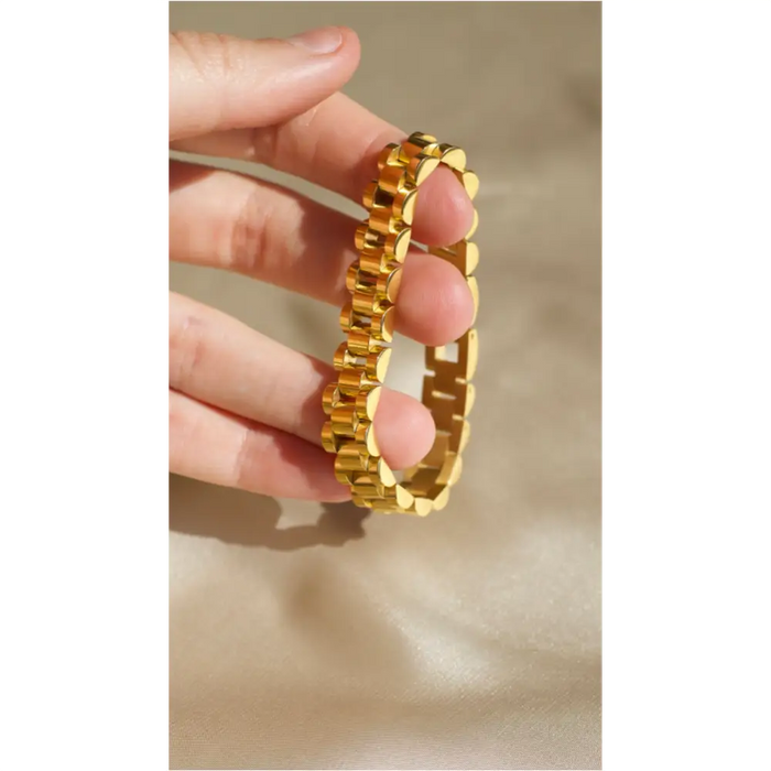 Gold Flat Chain Chunky Bracelet-5