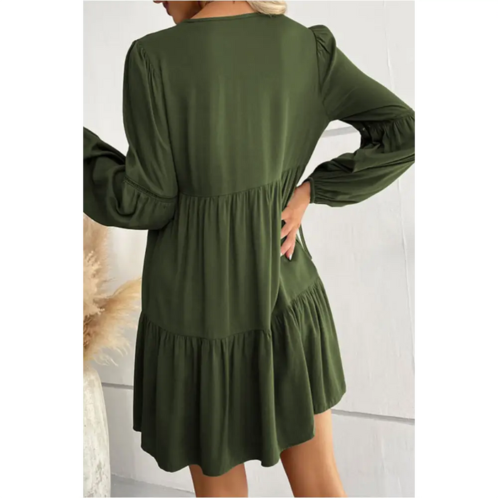 Mini-robe verte bouffantes et à plusieurs niveaux-1