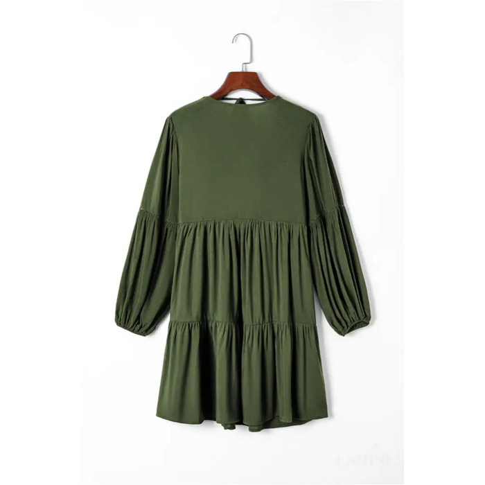 Mini-robe verte bouffantes et à plusieurs niveaux-10