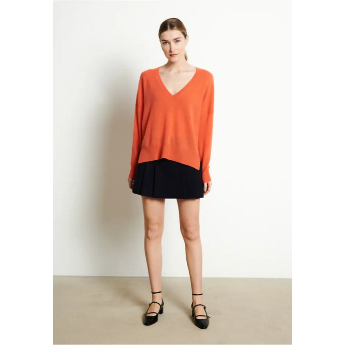 RIA 3 Pull col V profond oversize en cachemire mandarine-4