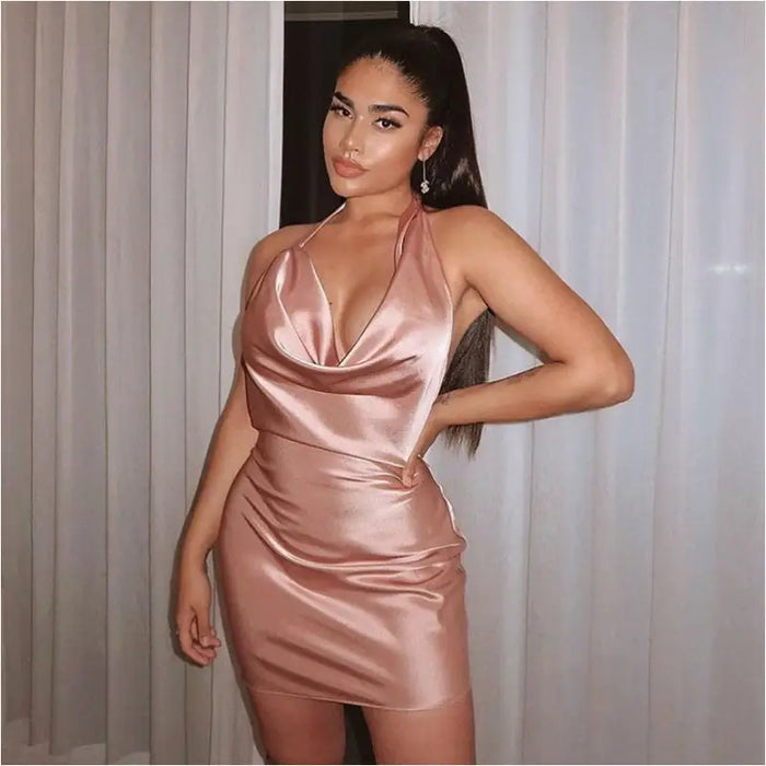 Robe Nuisette en Satin à Bretelles Spaghetti - Bijoux