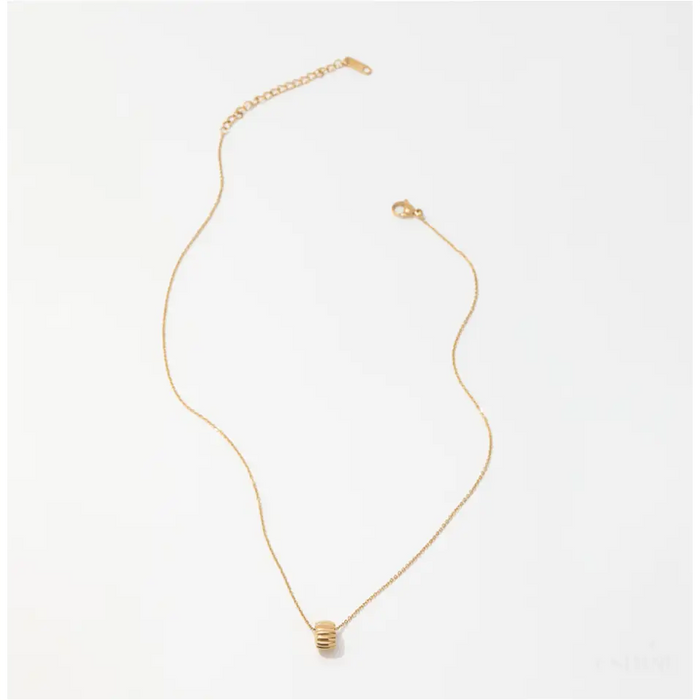 Yanis - Collier pendentifs Minimalist Croissant Gold-2