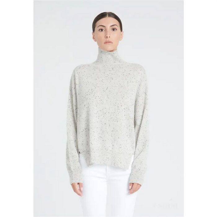 ZAYA 13 Pull col montant oversize en cachemire blanc point noir-0